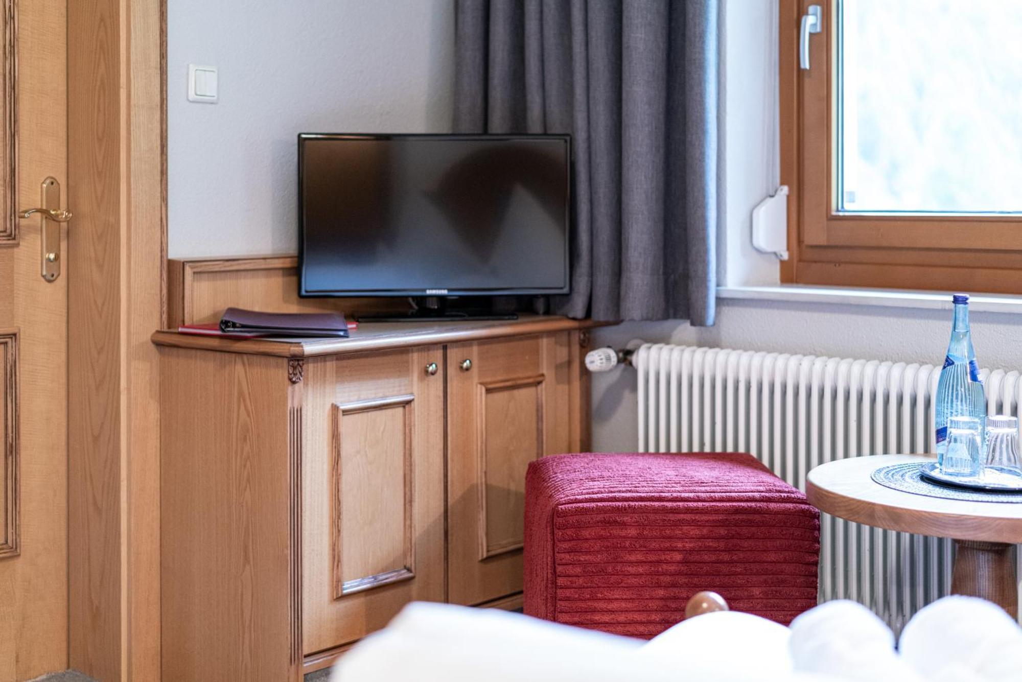 Burghotel Alpengluehn Obergurgl Room photo